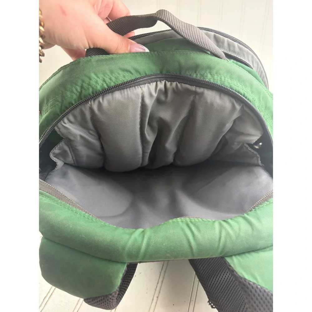 The North Face Green Surge Hiking Travel Laptop Bag Mens $150